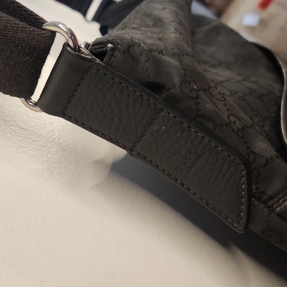 Gucci Black Crossbody - Picture 7 of 12